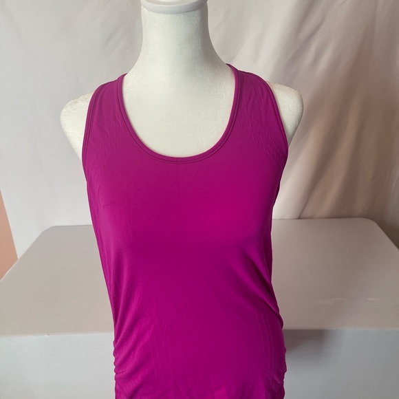 Athleta Tops - Athleta Women’s Magenta Racerback Tank Top